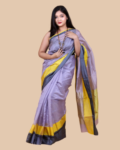 Radiant Contrast: Handwoven Pure Chanderi Silk Saree with Classic Pallu
