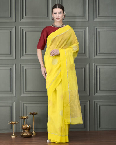 Refined Cotton Silk Saree Showcasing 2 Nalli Weave with Gulab Boota Motifs