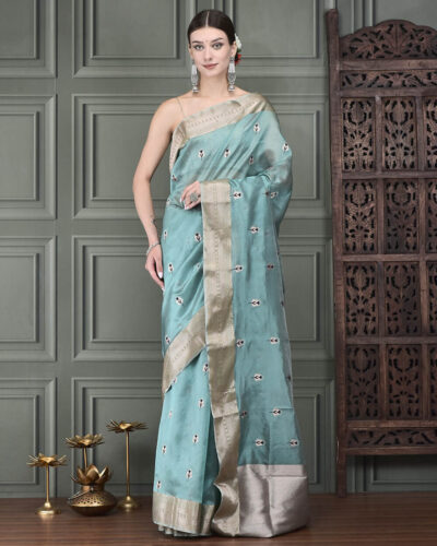 Handloom Chanderi Silk Saree with Timeless Bail Motif Elegance